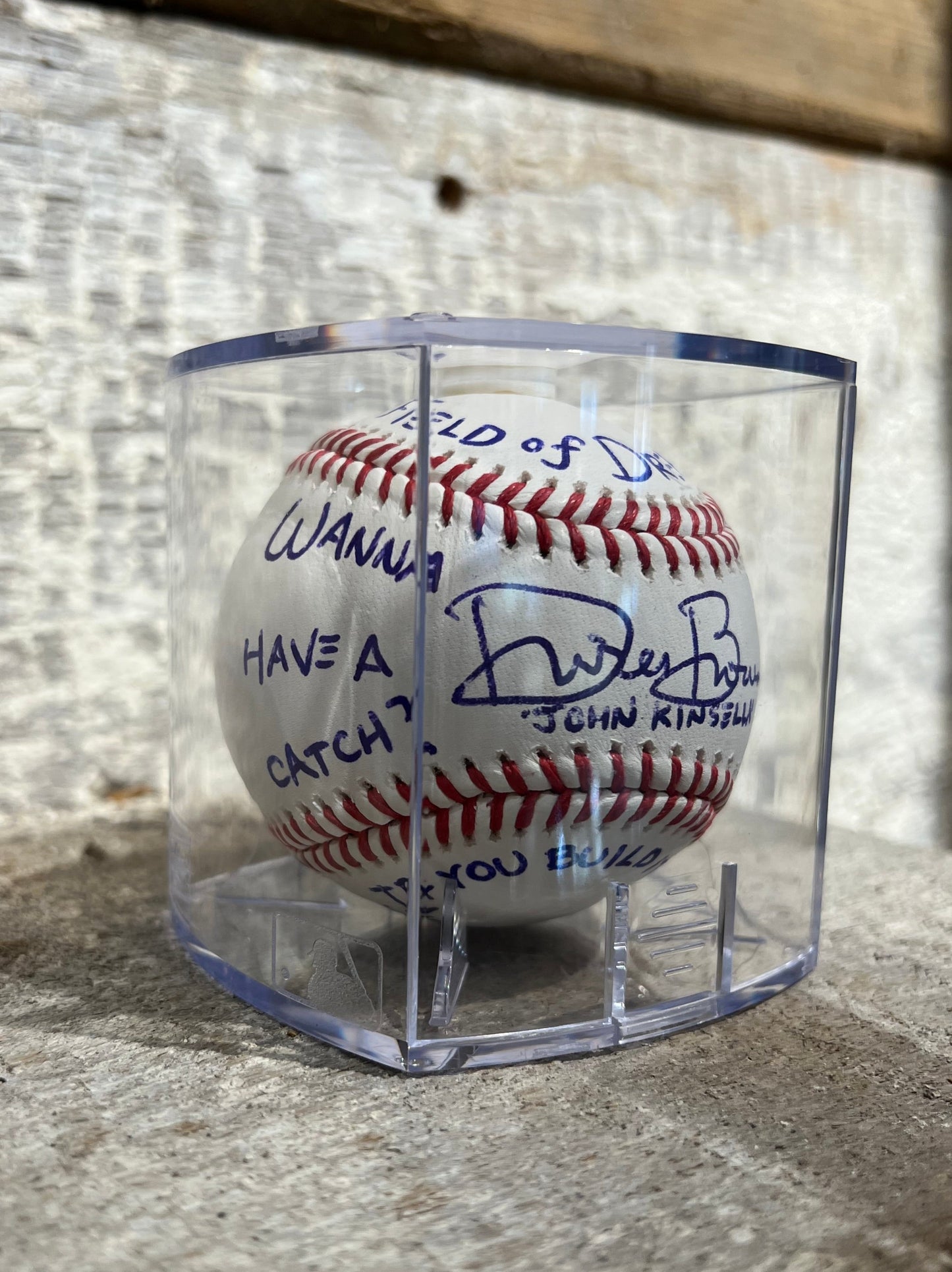Dwier Brown Signed Deluxe MLB Baseball